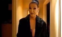 红大爷男扮女装视频无删减